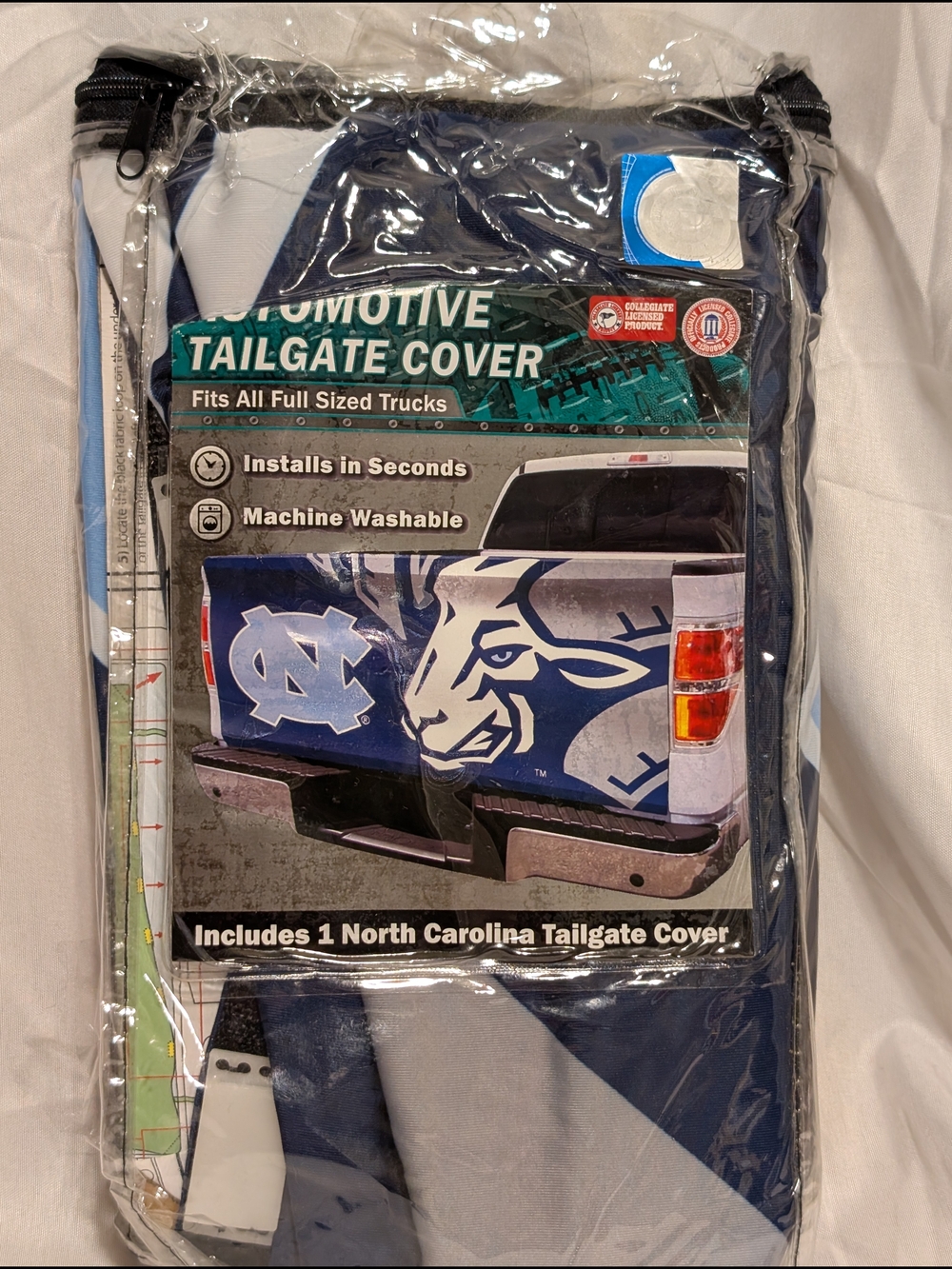 Carolina Tarheels Automotive Tailgate Cover - Blue & White